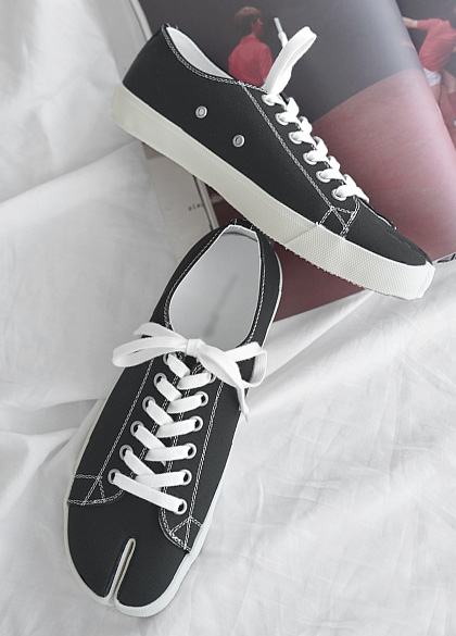 unique 타비 Sneakers<br><font style=font-size:11px;color:#595959>250mm~280mm<*font><br>