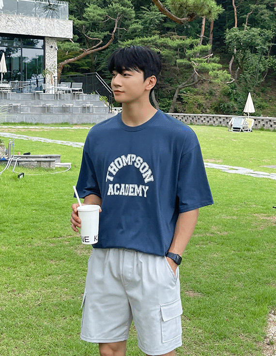 Kiitin Coloring Lettering short sleeved T-shirt<br> <font style=font-size:11px;color:#595959>F size(95 to 105)<*font><br></font>