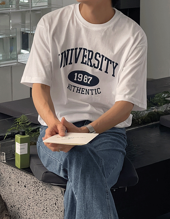 Over fit Univers Printing short sleeved T-shirt<br> <font style=font-size:11px;color:#595959>F size(95-110)<*font><br></font>