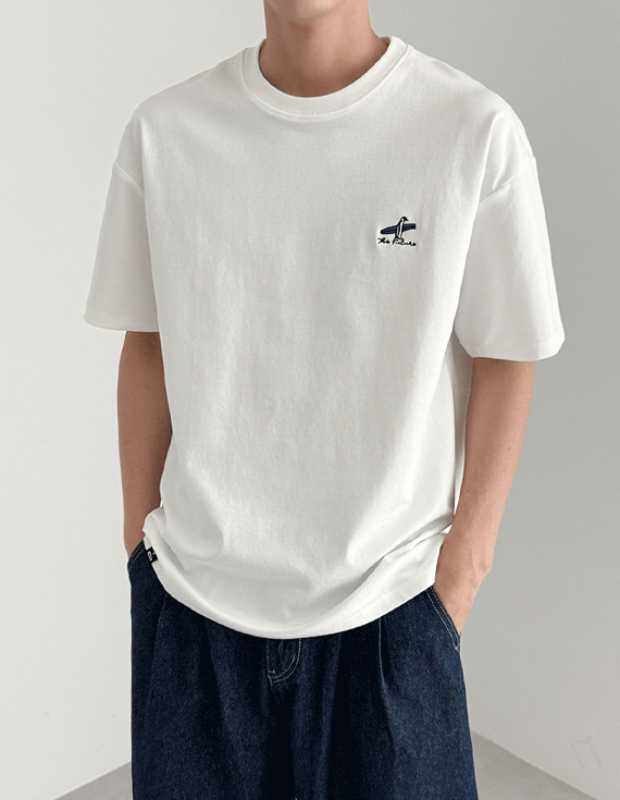 surfing penguin needlepoint short sleeved T-shirt 30252