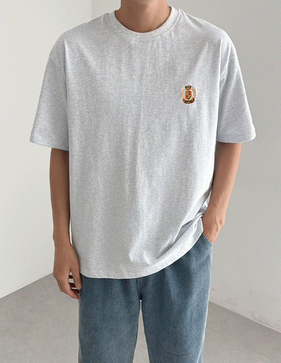 laurel tree needlepoint short sleeved T-shirt 30447