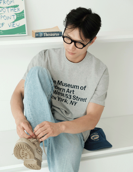 cool museum short sleeved T-shirt 30546