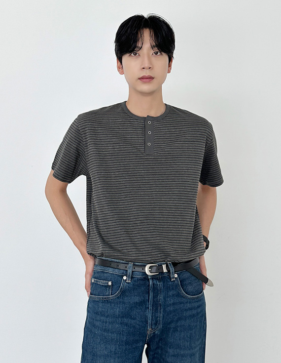 pigment stripe snap detail short sleeved T-shirt 31247