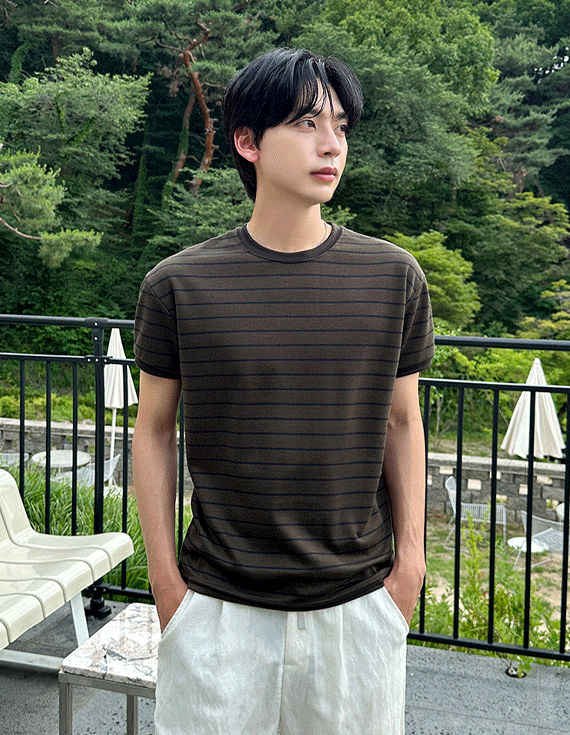 [데일리로입어요😎] 시그니처 Stripe 머슬핏 short sleeved T-shirt 31344